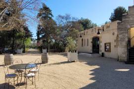 Exceptional In The Heart Of The Vineyards : Experience Life In A Chateau With This Charming Flat