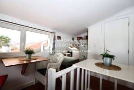 Lisbon Studio With Al Rental License - 195k Lisbon Studio With Al Rental License - 195k
