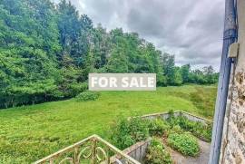 Detached Country House with No Neighbours