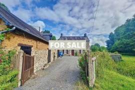 Detached Country House with No Neighbours