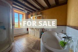Detached Country House with Garden