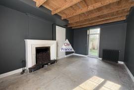 Town House With Courtyard