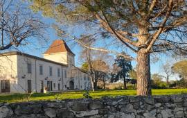 18th Century Chateau With 3 Independent Residences