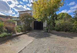 Villa with Garage and Landscaped Garden