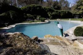 Manor House with Swimming Pool Manor House with Swimming Pool