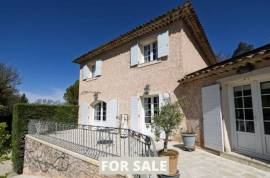 Manor House with Swimming Pool Manor House with Swimming Pool