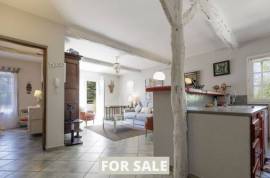 Manor House with Swimming Pool Manor House with Swimming Pool