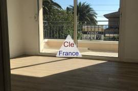 Apartment in Great Location by the Beach Apartment in Great Location by the Beach