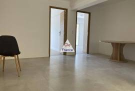 Apartment in Great Location by the Beach Apartment in Great Location by the Beach