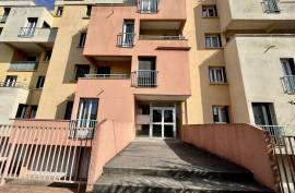 Apartment with Balcony and Garage