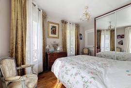 Paris Apartment in 18th Arrondissement Paris Apartment in 18th Arrondissement