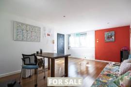 Contemporary House with Guest Accommodation Contemporary House with Guest Accommodation