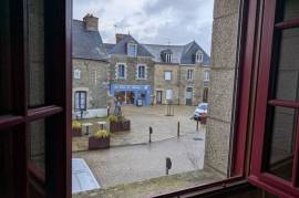 Town House in Great Location Town House in Great Location