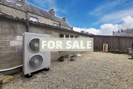 Town House With Courtyard