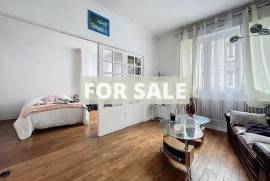 Town House With Courtyard