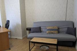 Duplex Apartment in Heart of Town