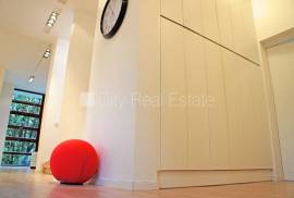 Detached house for sale in Jurmala, 265.00m2