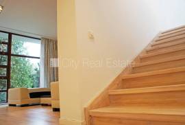 Detached house for sale in Jurmala, 265.00m2