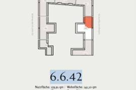 Glamour & Elegance: Exclusive 3-room Penthouse next to Winterfeldtplatz in Shoneberg