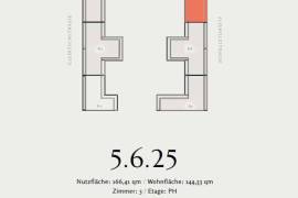 Spacious 3-room penthouse with 2 balconies in the beautiful Schoneberg