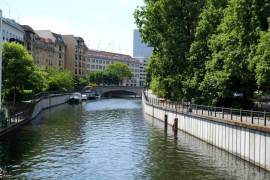 3-room Penthouse with Two Balconies & TV Tower Views in Prime Central Mitte