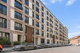 3-room Penthouse with Two Balconies & TV Tower Views in Prime Central Mitte