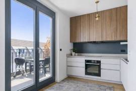 3-room Penthouse with Two Balconies & TV Tower Views in Prime Central Mitte