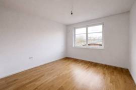 Living comfort at the highest level - modern 4-room apartment in Schoneberg