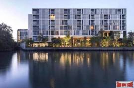 Hasu Haus - One Bedroom Condo on 3nd Floor for Sale in Convenient Onnut Location