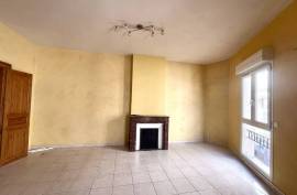4 room, 101m2 Village house for sale in Saint pargoire - 165 000 € *