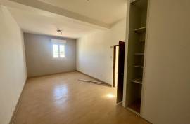 4 room, 101m2 Village house for sale in Saint pargoire - 165 000 € *