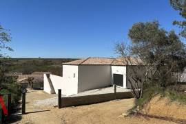 8 room, 293m2 House for sale in Magalas - 895 000 € *