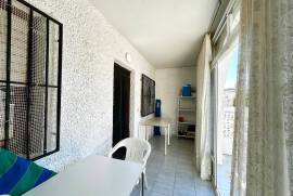 listing listing