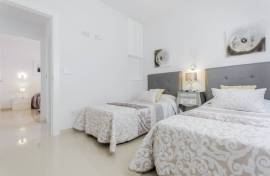 4 Bedrooms - Villa - Alicante - For Sale - N6404
