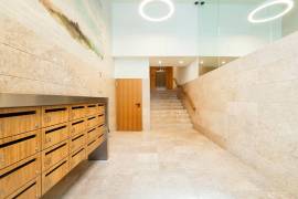 Apartment T3, 173m2, excellent condition, large areas, view and parking on Avenidas Novas - Lisboa