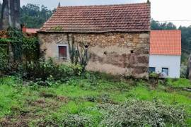 Rustic House for Reconstruction