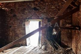 Rustic House for Reconstruction