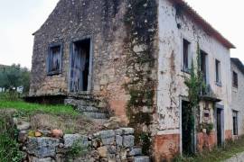 Rustic House for Reconstruction