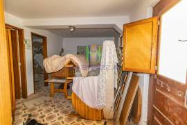 2 bedroom house, with annexes and backyard, in the heart of Praia da Luz - Lagos