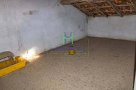 2 bedroom house, with annexes and backyard, in the heart of Praia da Luz - Lagos