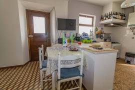 2 bedroom house, with annexes and backyard, in the heart of Praia da Luz - Lagos