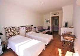 SUPERB INVESTMENT OPPORTUNITY algarve