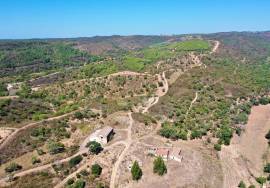 Large countryside plot consisting of 217 Hectares(538 acres) and  urban land of 4835m2