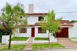 Stunning 3 Bed House For Sale in Cordoba