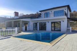 Brand New 3-bed, 3-bath house with Sea view and pool in Balchik