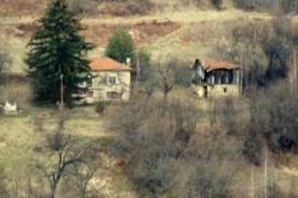 TRADITIONAL 2-STOREY STONE HOUSE IN RODOPI MOUNTAINS, OUTBUILDING, PANORAMA, MINERAL WATER, NEAR BANITE SPA RESORT, 700m² PLOT
