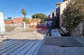 2 Buildings in the center of Porto with PIP approved in ARU zone to the Crystal Palace 2 Buildings in the center of Porto with PIP approved in ARU zone to the Crystal Palace