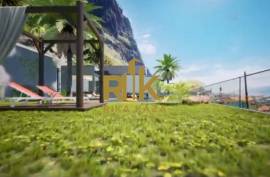 4 bedroom villa with pool and sea view