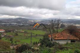 2 Villas to recover in Roriz with 1460m2