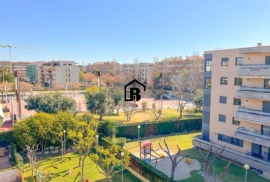 Beautiful penthouse with 3 bedrooms with communal garden and pool for sale in Salou - Costa Dorada
